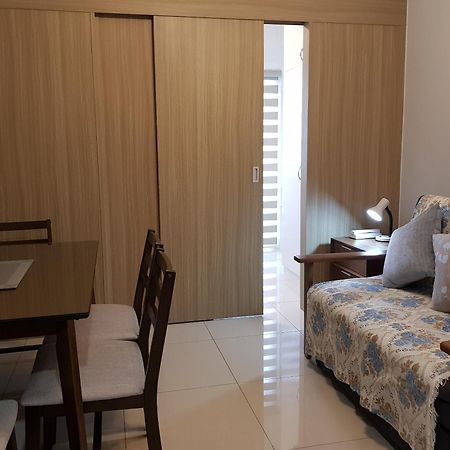 Breeze Residences By Cs Luxe Manila Room photo